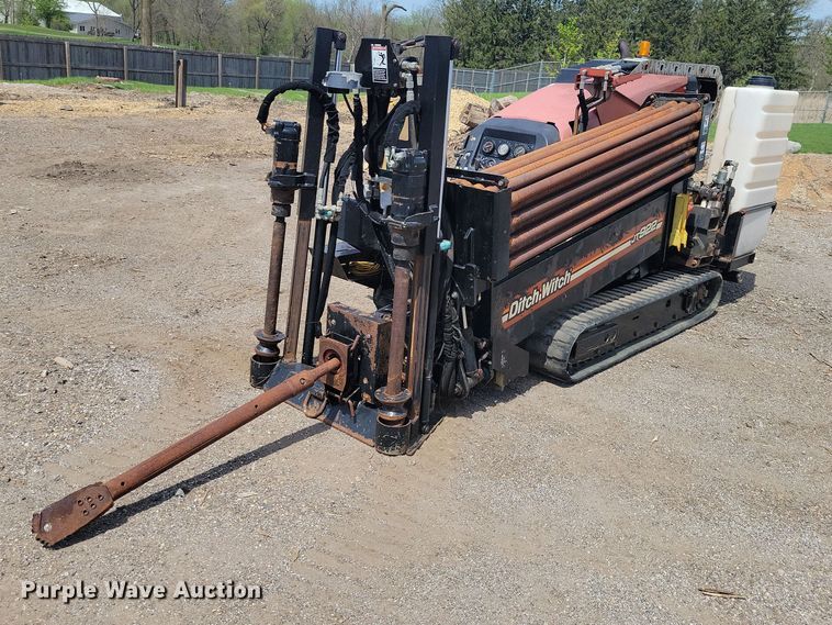 image for item EE0966 2010 Ditch Witch JT922 directional boring unit
