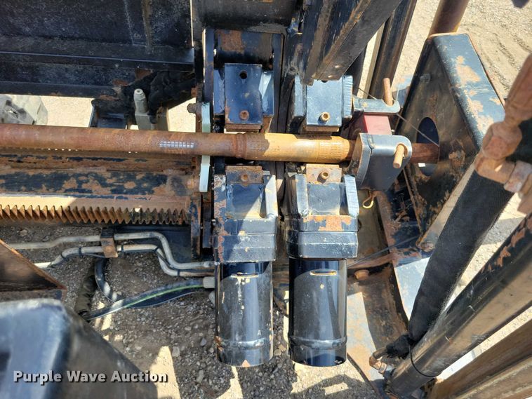 image for item EE0966 2010 Ditch Witch JT922 directional boring unit