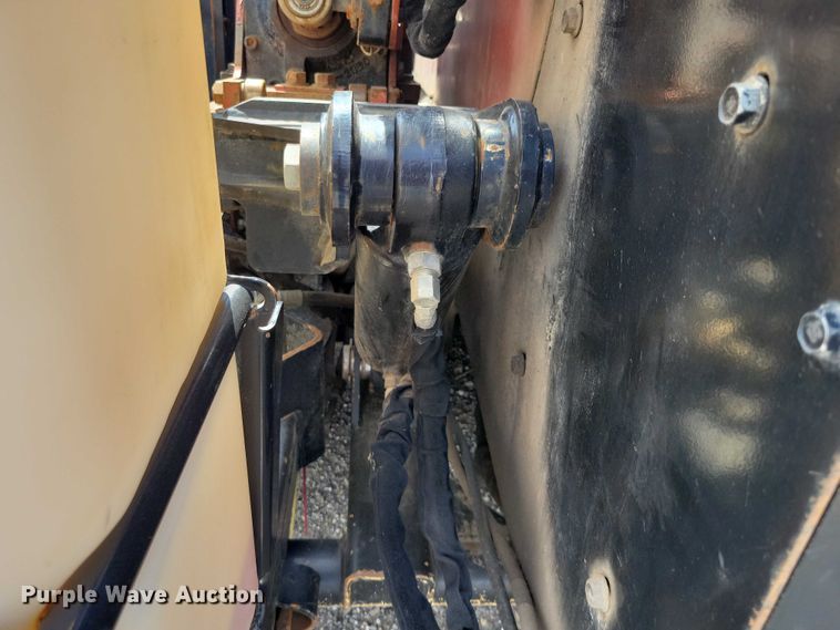 image for item EE0966 2010 Ditch Witch JT922 directional boring unit