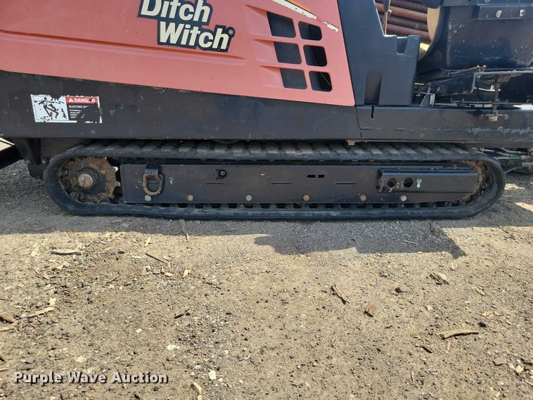 image for item EE0966 2010 Ditch Witch JT922 directional boring unit