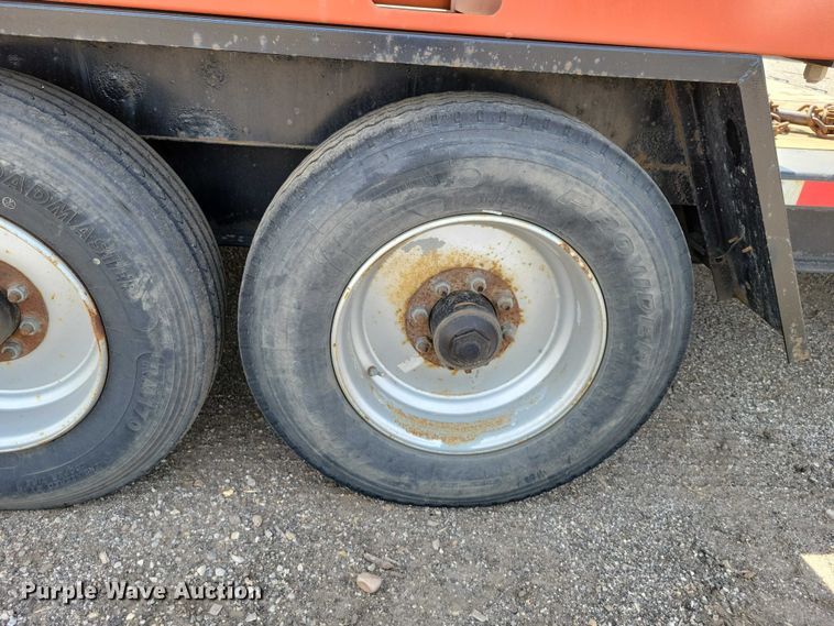 image for item EE0966 2010 Ditch Witch JT922 directional boring unit