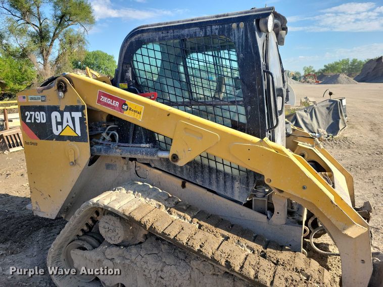 image for item EE0983 2019 Caterpillar 279D tracked skid steer loader