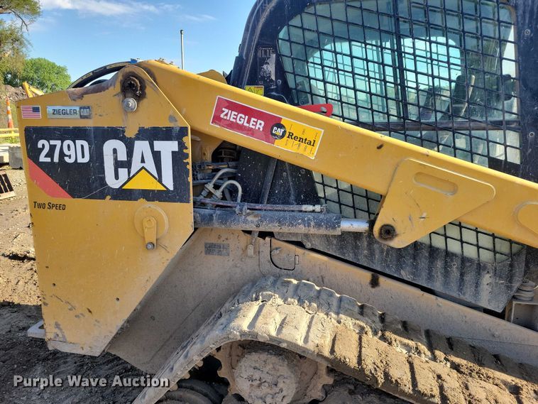 image for item EE0983 2019 Caterpillar 279D tracked skid steer loader