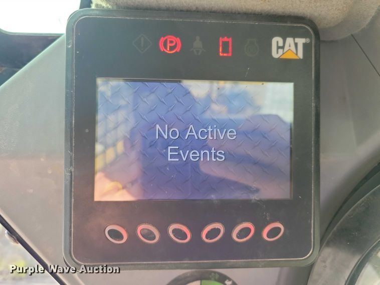 image for item EE0983 2019 Caterpillar 279D tracked skid steer loader