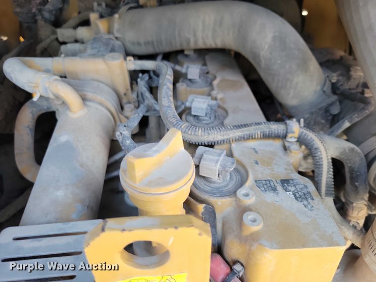 image for item EE0983 2019 Caterpillar 279D tracked skid steer loader