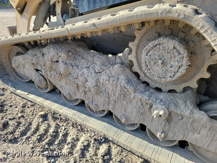 image for item EE0983 2019 Caterpillar 279D tracked skid steer loader