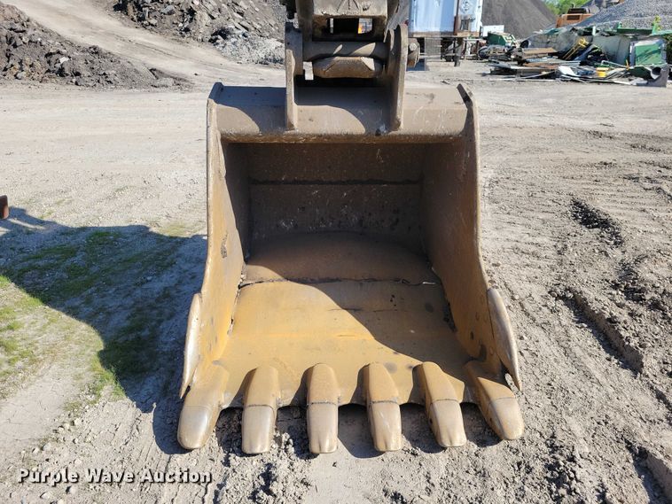 image for item EE0984 2021 Case CX350C excavator