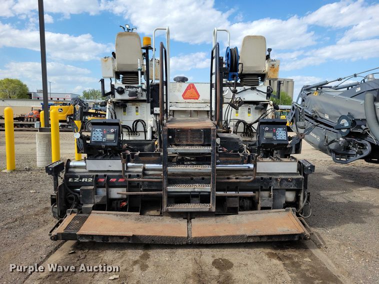 image for item EE0999 2014 Roadtec RP-195E paver