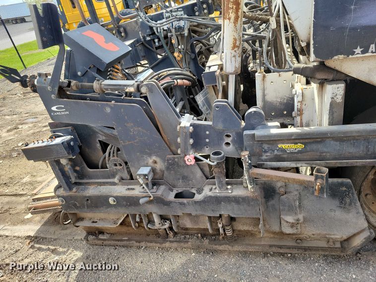 image for item EE0999 2014 Roadtec RP-195E paver