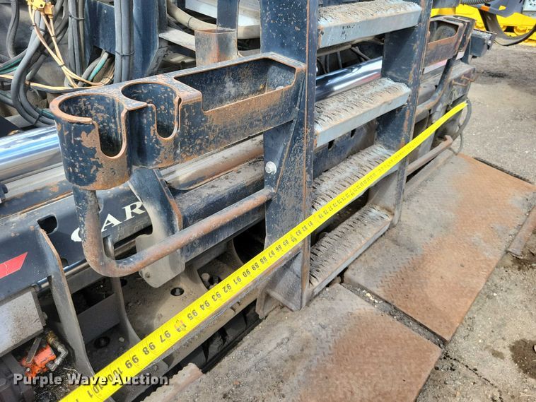 image for item EE0999 2014 Roadtec RP-195E paver