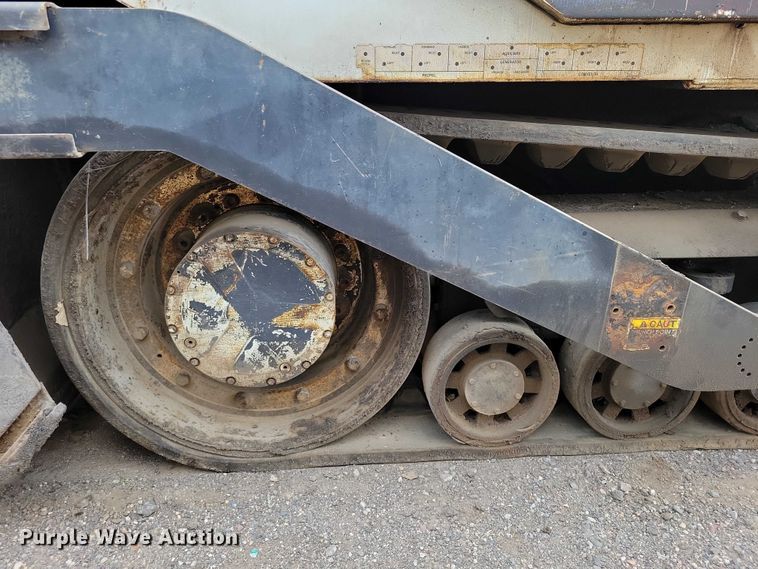 image for item EE0999 2014 Roadtec RP-195E paver