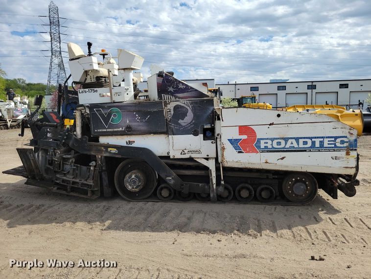 image for item EE1000 2015 Roadtec RP-175E paver