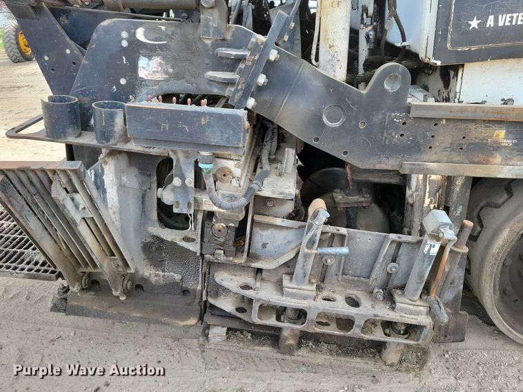 image for item EE1000 2015 Roadtec RP-175E paver