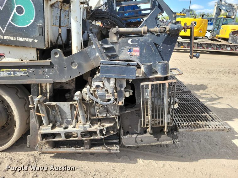 image for item EE1000 2015 Roadtec RP-175E paver