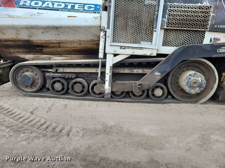 image for item EE1000 2015 Roadtec RP-175E paver