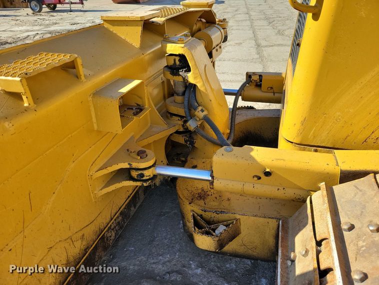 image for item EE1001 2006 Caterpillar D6 XL dozer