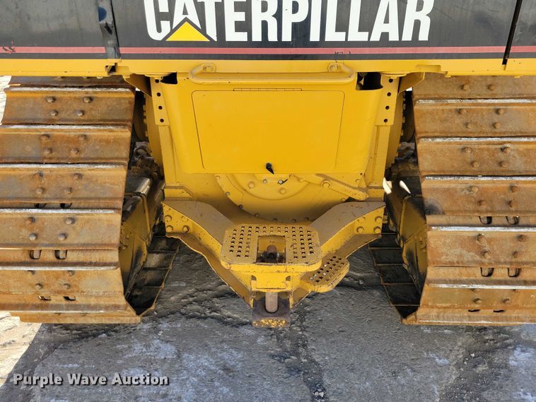 image for item EE1001 2006 Caterpillar D6 XL dozer