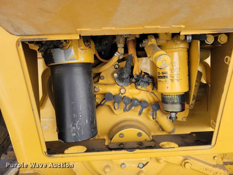 image for item EE1001 2006 Caterpillar D6 XL dozer