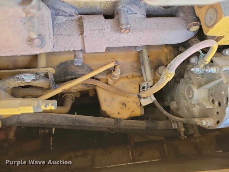 image for item EE1001 2006 Caterpillar D6 XL dozer