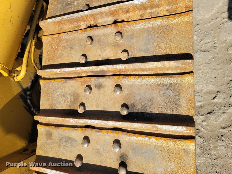 image for item EE1001 2006 Caterpillar D6 XL dozer