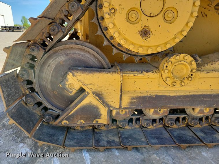 image for item EE1001 2006 Caterpillar D6 XL dozer