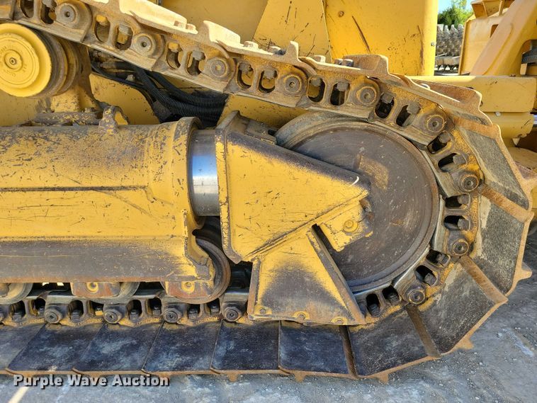 image for item EE1001 2006 Caterpillar D6 XL dozer