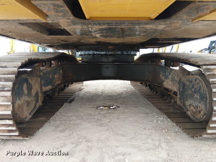 image for item EE1453 Kobelco SK210LC-10 excavator