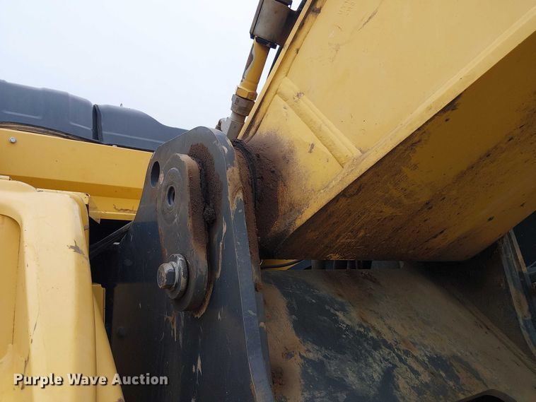 image for item EE1453 Kobelco SK210LC-10 excavator