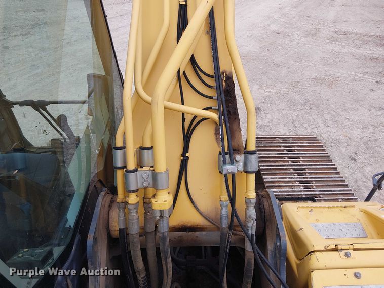image for item EE1453 Kobelco SK210LC-10 excavator