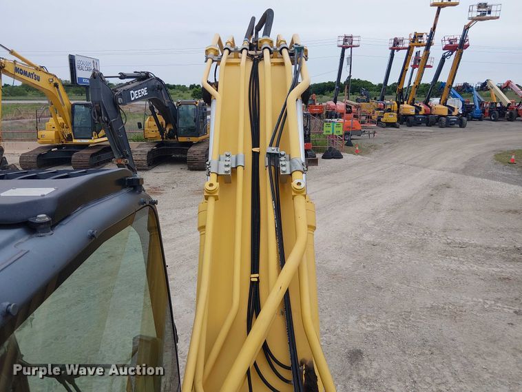 image for item EE1453 Kobelco SK210LC-10 excavator