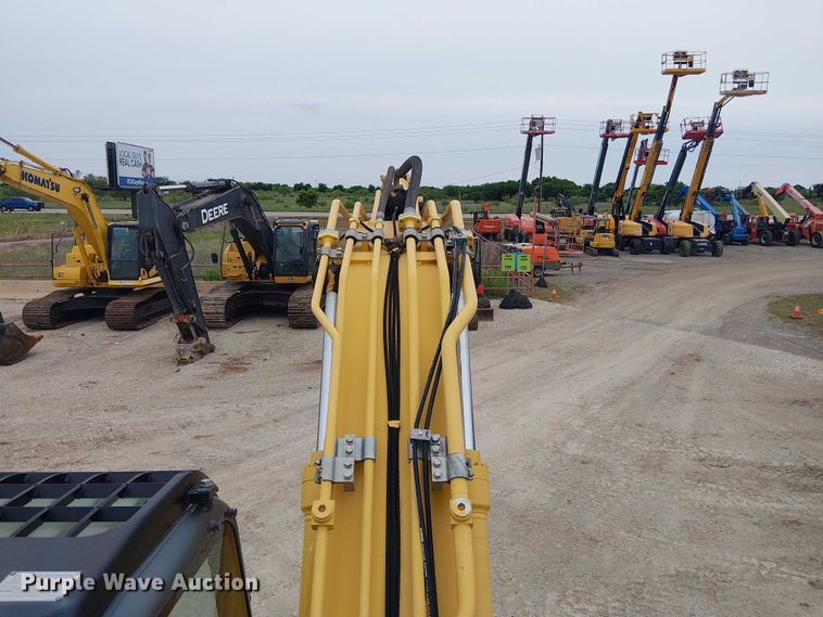 image for item EE1453 Kobelco SK210LC-10 excavator