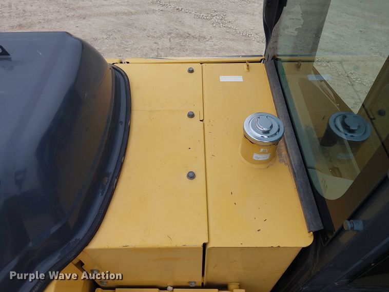 image for item EE1453 Kobelco SK210LC-10 excavator
