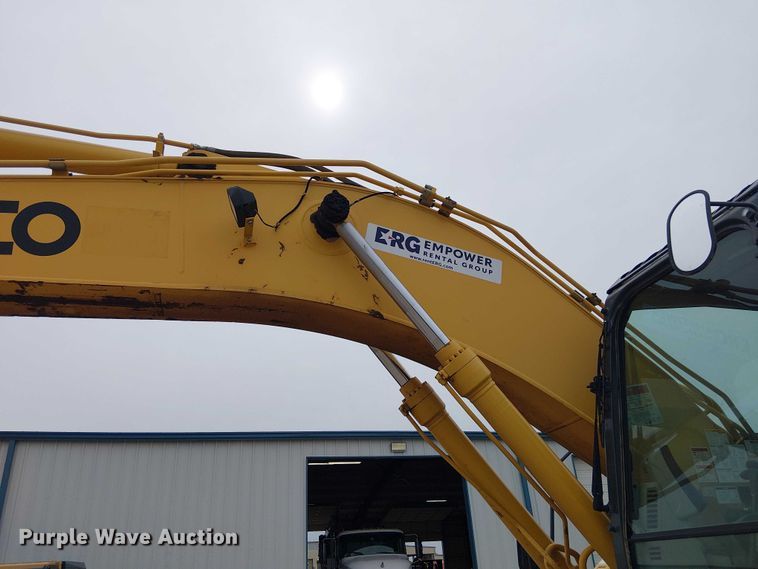 image for item EE1453 Kobelco SK210LC-10 excavator