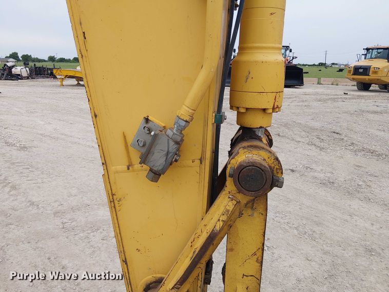 image for item EE1453 Kobelco SK210LC-10 excavator