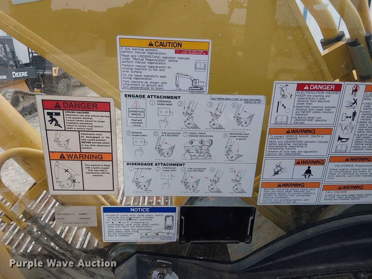 image for item EE1453 Kobelco SK210LC-10 excavator