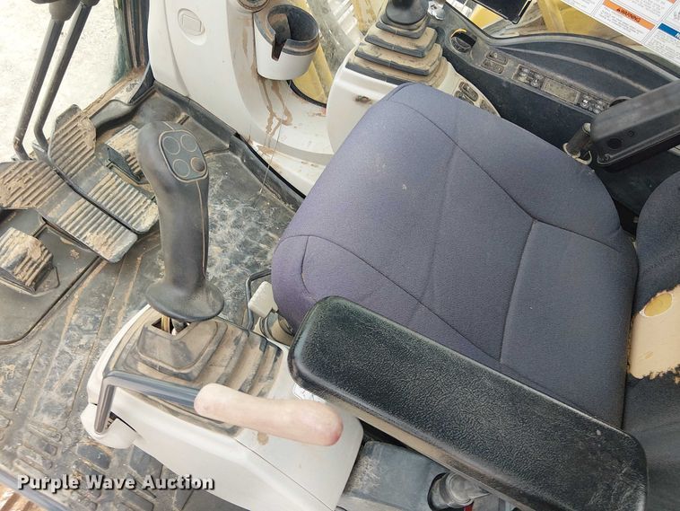 image for item EE1453 Kobelco SK210LC-10 excavator