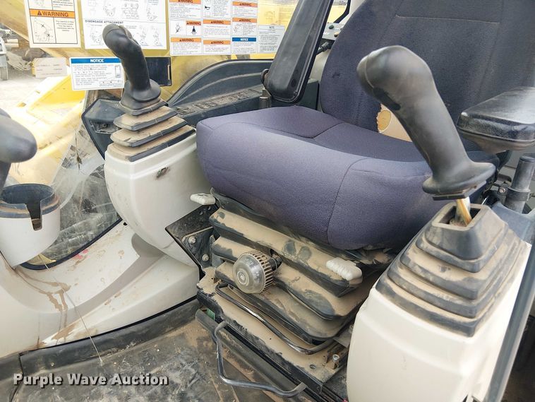 image for item EE1453 Kobelco SK210LC-10 excavator
