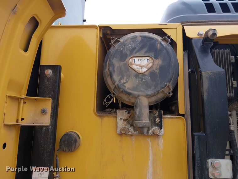 image for item EE1453 Kobelco SK210LC-10 excavator