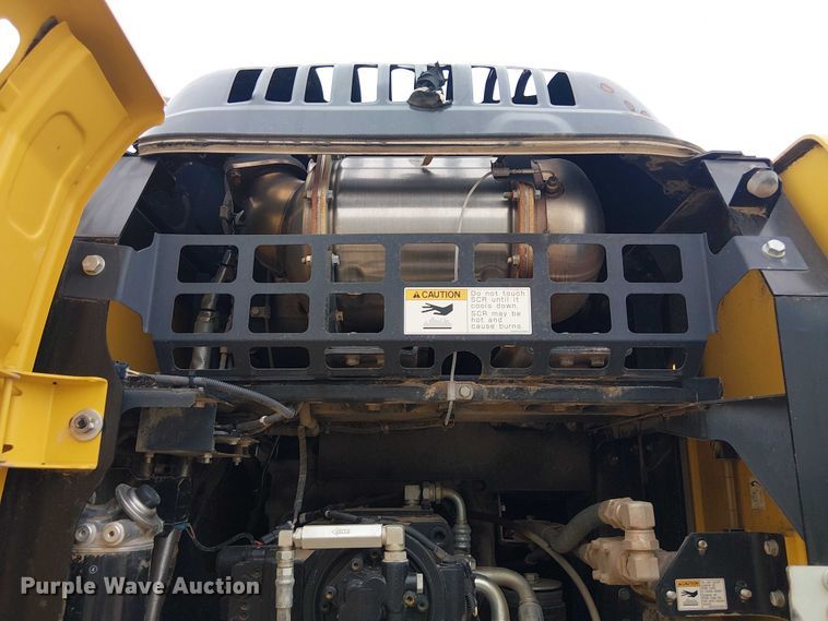 image for item EE1453 Kobelco SK210LC-10 excavator