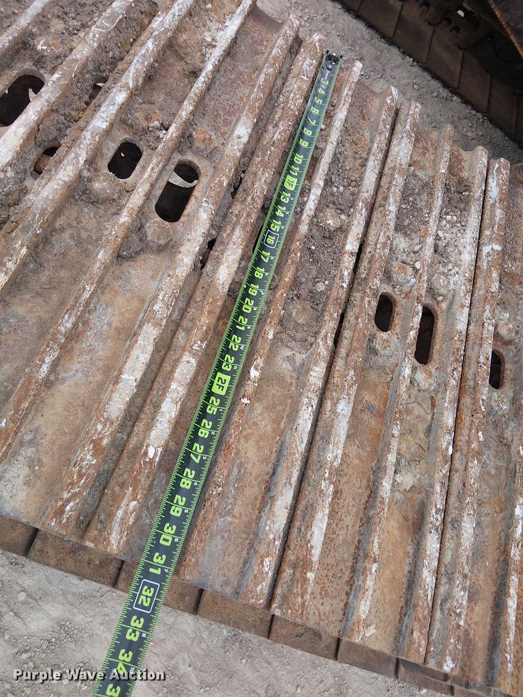 image for item EE1453 Kobelco SK210LC-10 excavator