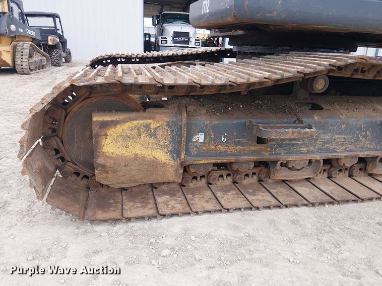 image for item EE1453 Kobelco SK210LC-10 excavator