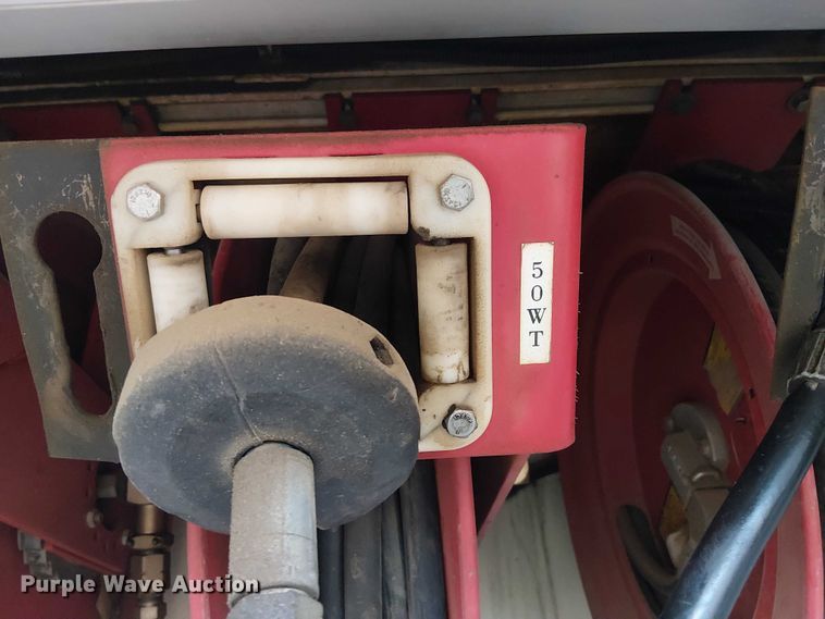 image for item EE1475 2011 Peterbilt 337 fuel / lube truck