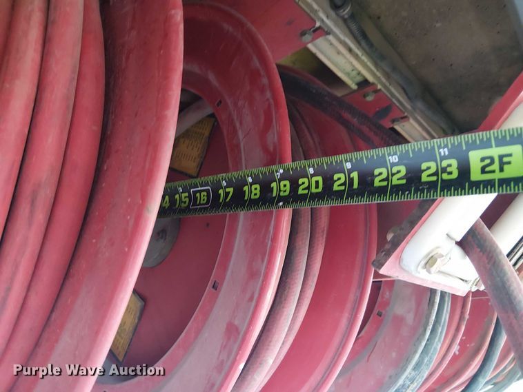 image for item EE1475 2011 Peterbilt 337 fuel / lube truck