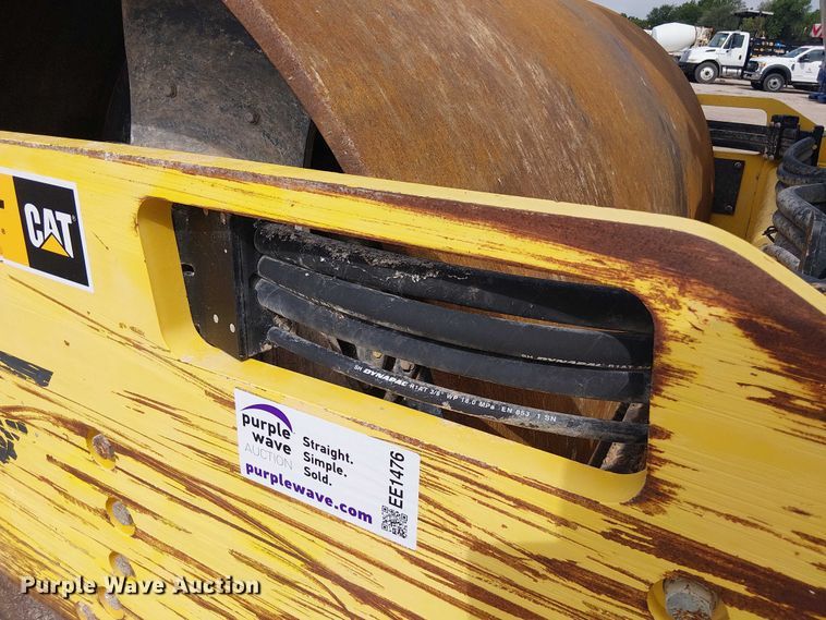 image for item EE1476 2016 Dynapac CA2500 single drum vibratory roller