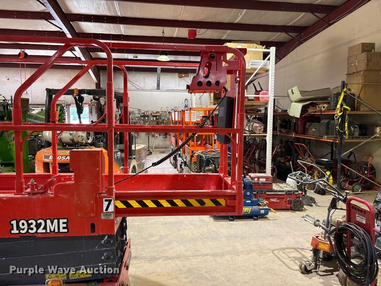 image for item EF1111 2023 Snook 1932ME scissor lift