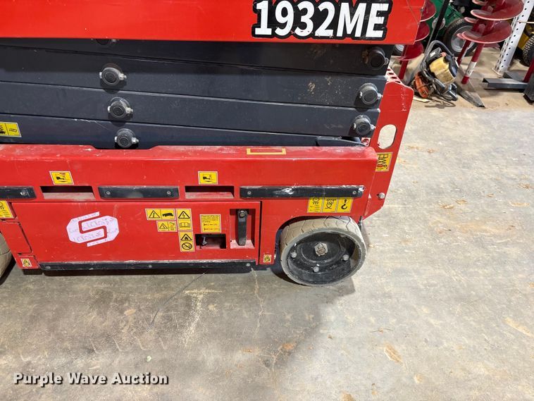 image for item EF1112 2023 SinoBoom 1932ME scissor lift