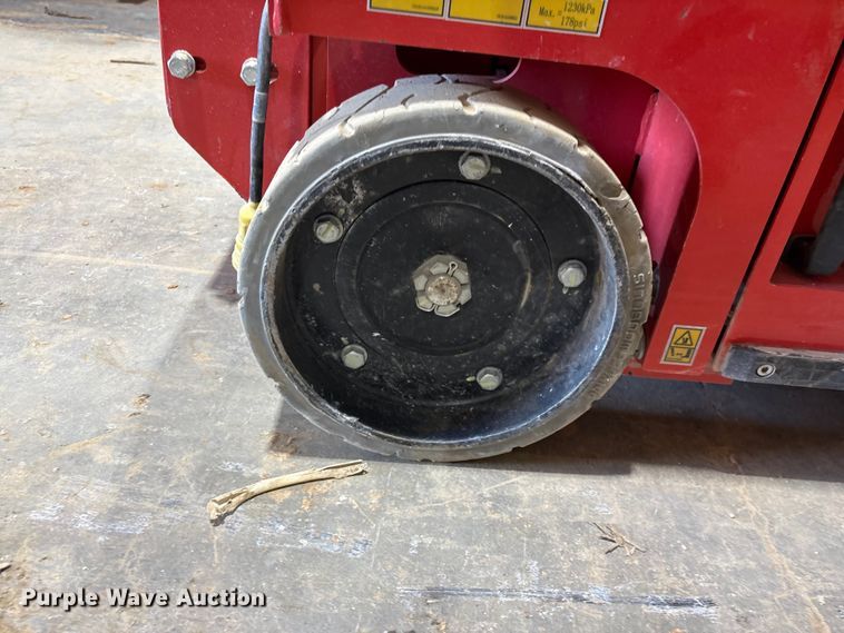 image for item EF1112 2023 SinoBoom 1932ME scissor lift