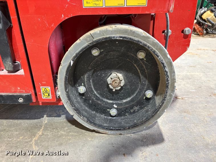 image for item EF1112 2023 SinoBoom 1932ME scissor lift