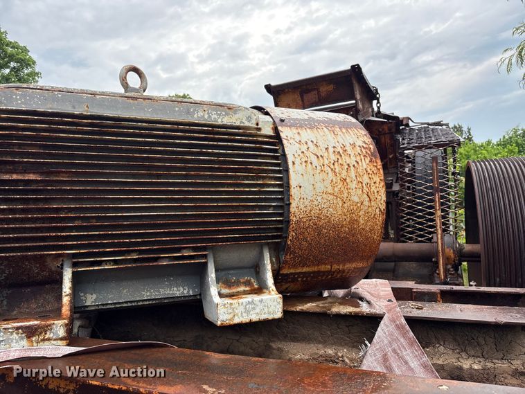 image for item EF1116 Kohlberg Pioneer 4654 PRVSE impact crusher