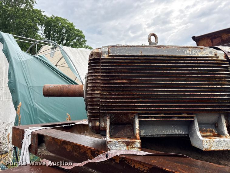 image for item EF1116 Kohlberg Pioneer 4654 PRVSE impact crusher
